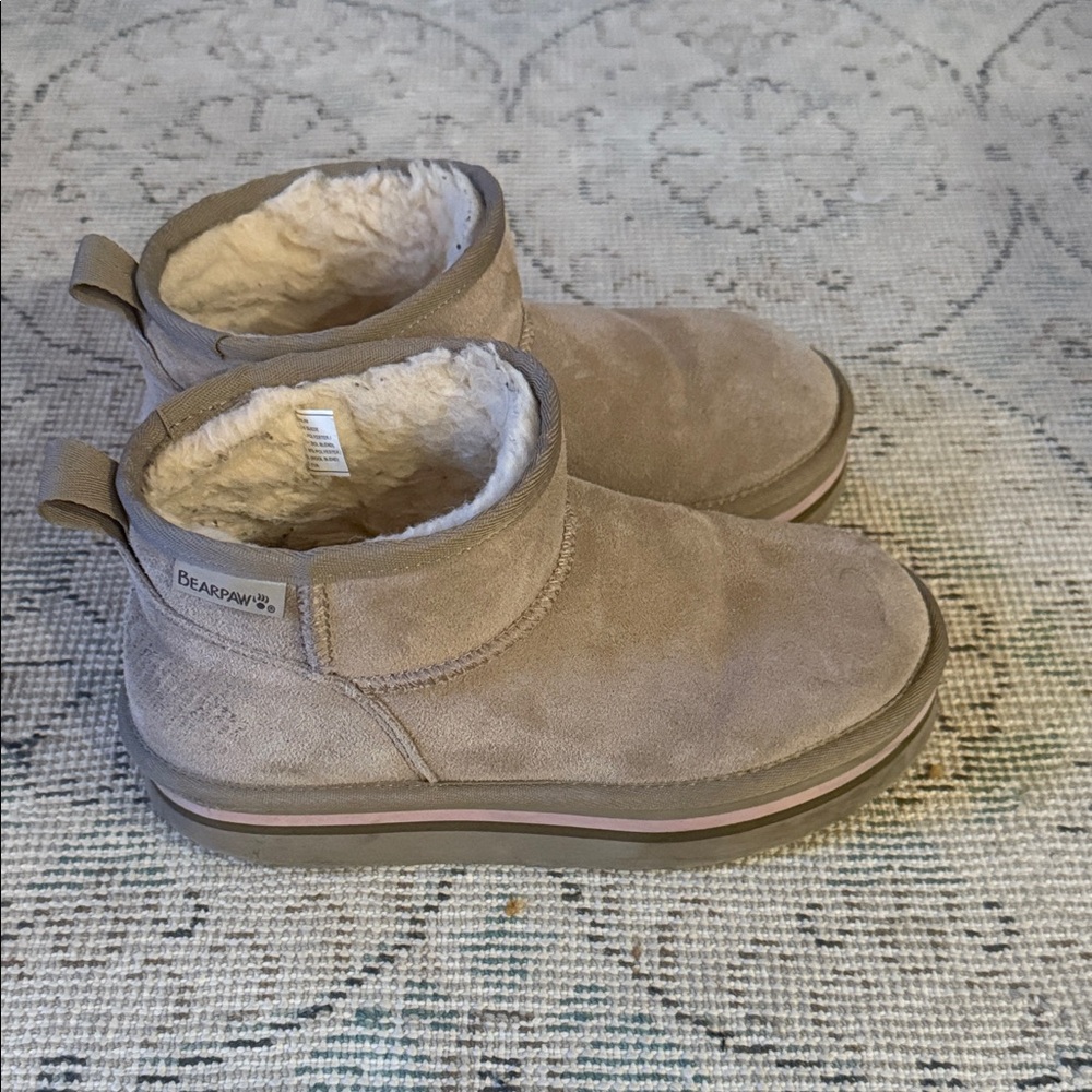 BearPaw Women's Tan Slippers